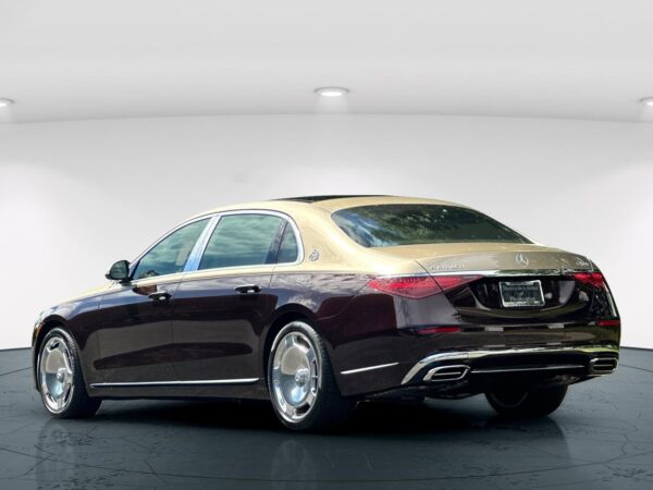 New 2024 Mercedes-Benz Maybach S 580 4D Sedan 4MATIC® - Image 2